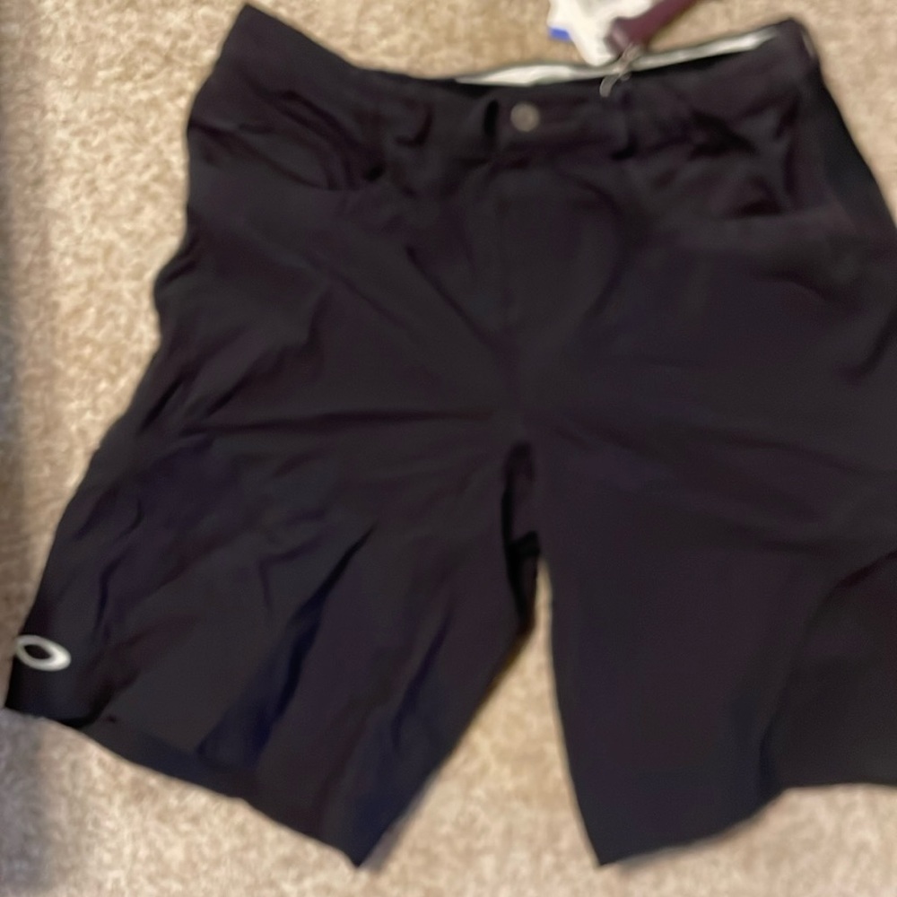 Brand new with tags Oakley’s women’s bike shorts. Inner liner included